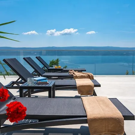 Willa New! Admira Maria With A Heated Pool And Sea Views
