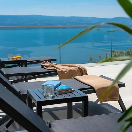 Admira Maria With A Heated Pool And Sea Views Willa *