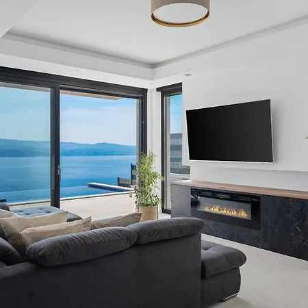 Admira Maria With A Heated Pool And Sea Views Willa *