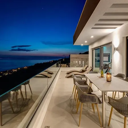 Admira Maria With A Heated Pool And Sea Views Willa