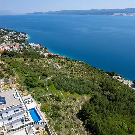 Admira Maria With A Heated Pool And Sea Views Willa *